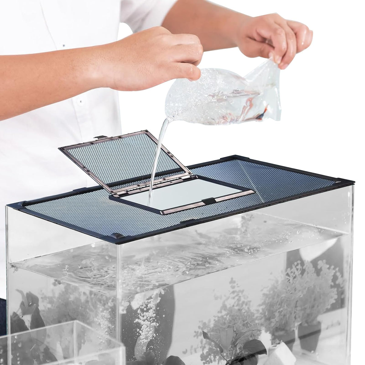 Magnetic Aquarium Net Cover with Feeding Window B594549